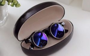 Rêver de recevoir des lunettes en cadeau.