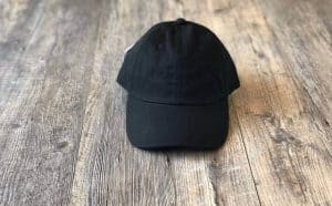 rêver de casquette noire