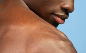 Rêver de ne pas avoir de poils.