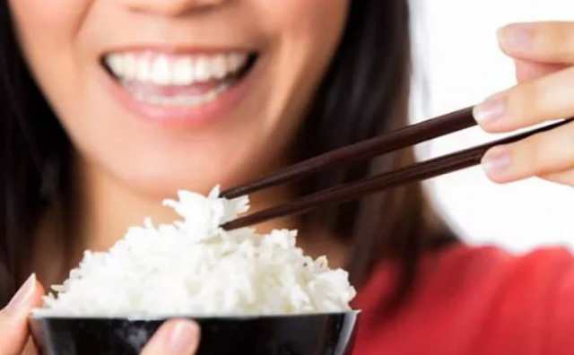 Comment bien interpréter rêver de manger du riz blanc ?