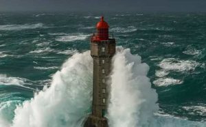 Pourquoi rêver de vagues hautes ?