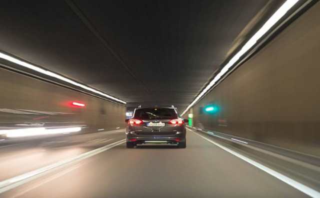Pourquoi rêver de conduire dans un tunnel ?