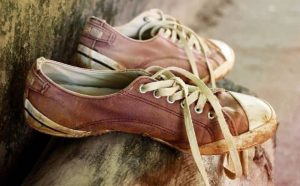 Pourquoi rêver de chaussures usées ?