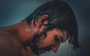 Pourquoi rêver de cheveux mouillés ?