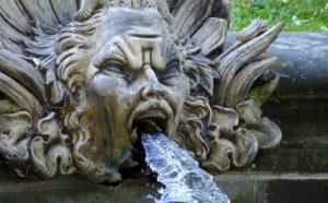 Pourquoi rêver d'eau qui sort de la bouche ?