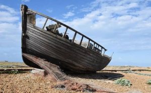 Pourquoi rêver d'un bateau cassé ?