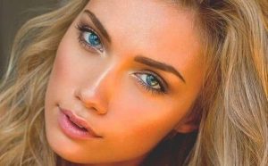 Pourquoi rêver de blonde aux yeux bleus ?