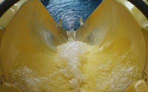 Pourquoi rêver de toboggan aquatique ?