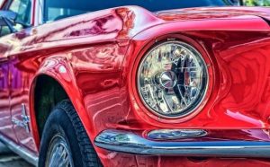 Pourquoi faire le rêve de voiture rouge en psychologie ?
