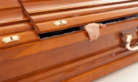 Pourquoi rêver d'un mort sortant du cercueil ?