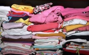 Pourquoi rêver de donner des vêtements ?
