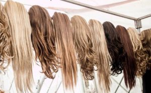 Pourquoi rêver de faux cheveux ?