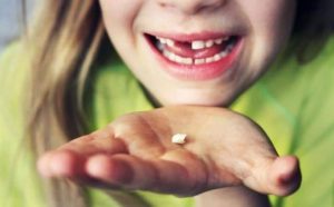 Pourquoi rêver de perdre une dent de lait ?