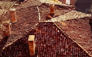 Pourquoi rêver d'un vieux toit ?