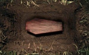 Pourquoi rêver de cercueil dans une tombe ?