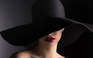 Pourquoi rêver d'un chapeau sur la tête ?