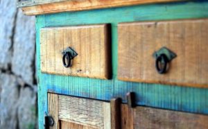 Pourquoi rêver d'un vieux meuble ?