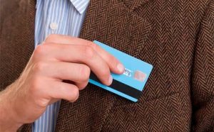 Pourquoi rêver de la carte de crédit de quelqu'un ?