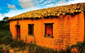 Pourquoi rêver de maison orange ?