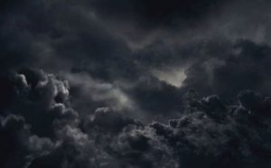 Pourquoi rêver de nuages de pluie ?