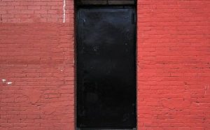 Pourquoi rêver de porte noire ?