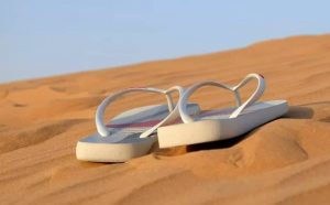 Pourquoi rêver de sandales en plastique ?