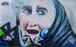 Pourquoi rêver d'une femme âgée ?