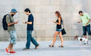 Pourquoi rêver de marcher dans la rue ?