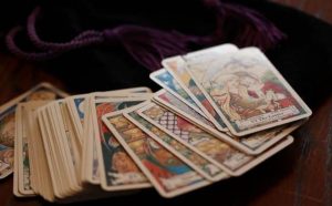Pourquoi rêver de tarot ?