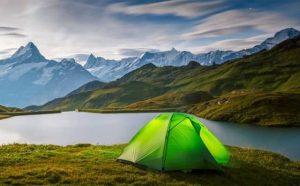 Pourquoi rêver de tente ?