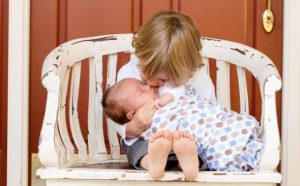 Pourquoi rêver de tenir un bébé ?
