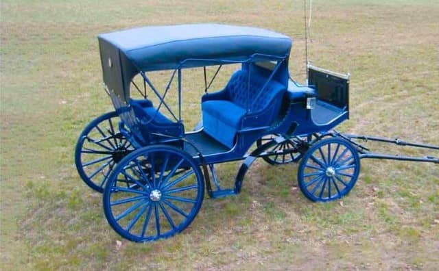 La signification d'une calèche bleue dans un rêve