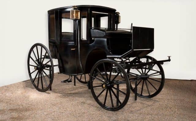 La signification d'une calèche noire dans un rêve