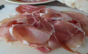 Pourquoi rêver de manger du jambon ?
